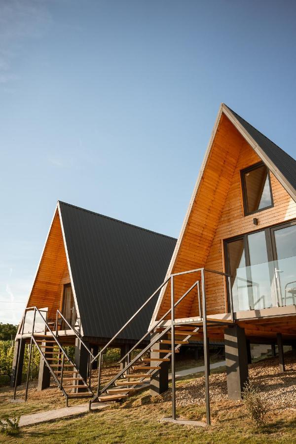 Cavo Village- Cabins Rental Baile 1 Mai Rontau Exteriör bild